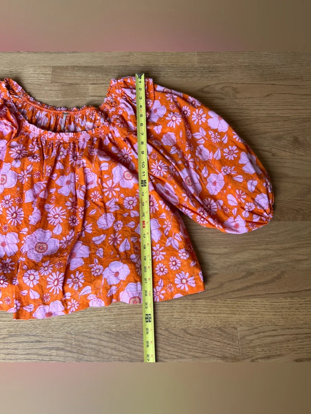 Free People Miss Daisy Off-Shoulder Floral Peasant Top in Orange and Pink Sz L